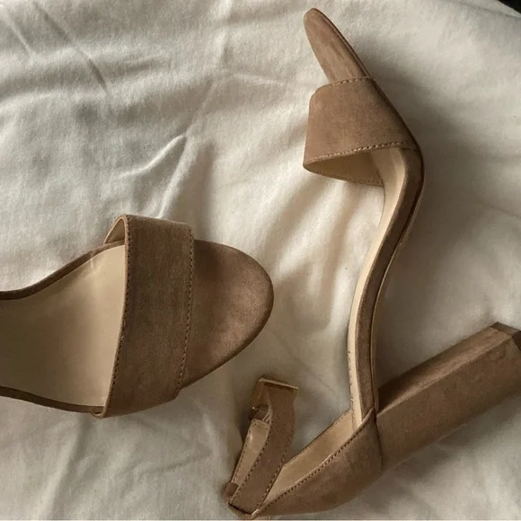 High heeled sandals size 8.5 - Picture 4 of 5